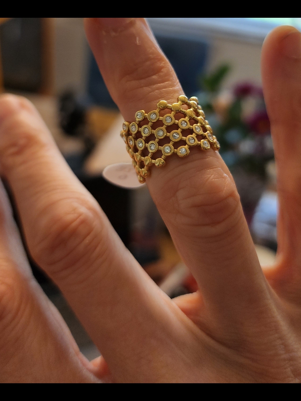 Gold Honeycomb Link Ring - Size 6
